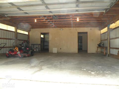 3768 Allan, Owosso, MI 48867 photo 16