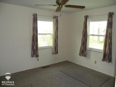 3768 Allan, Owosso, MI 48867 photo 10