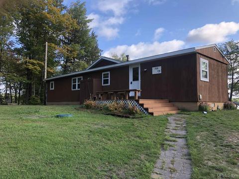 7818 Twin Lks, Toivola, MI 49965
