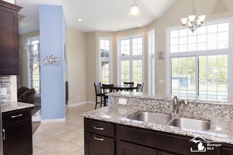 1420 W Smith, Temperance, MI 48182 photo 23