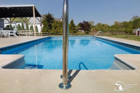 1420 W Smith, Temperance, MI 48182 photo 54