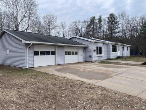 22 Silver Creek Dr, Marquette, MI 49855