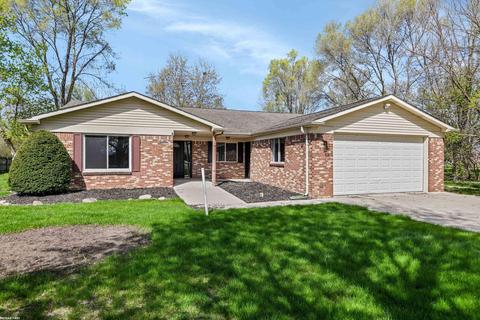 56595 Omo Rd, Macomb, MI 48042