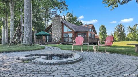 1651 Leeward, Saint Helen, MI 48656