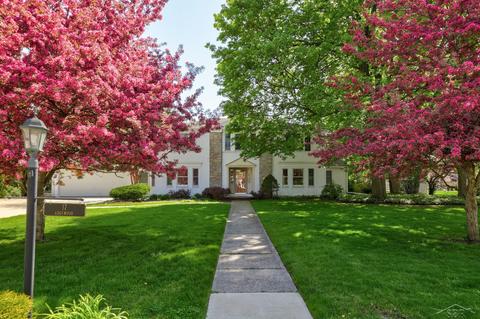 17 Edgewood, Saginaw, MI 48602