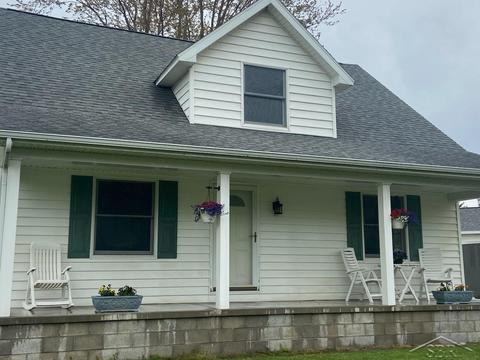 7982 S Mason, Merrill, MI 48637