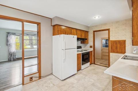 579 Dopp Rd, Midland, MI 48640 photo 15