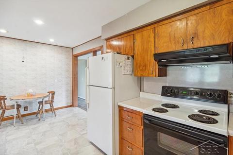 579 Dopp Rd, Midland, MI 48640 photo 16