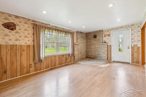 579 Dopp Rd, Midland, MI 48640 photo 10