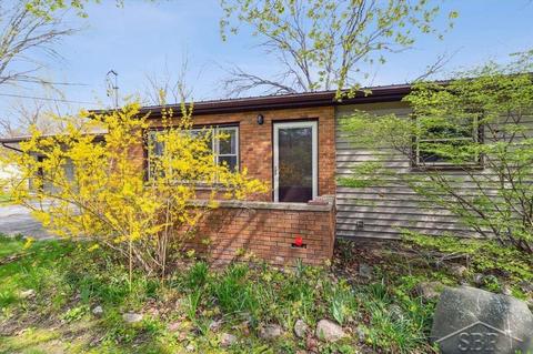 579 Dopp Rd, Midland, MI 48640 photo 5