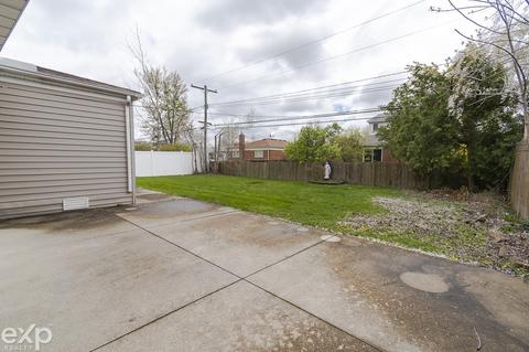 14157 Stratford, Riverview, MI 48193 photo 31