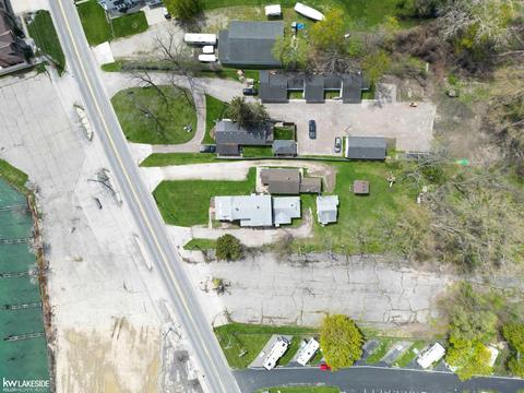 9740 N River Rd, Clay, MI 48001 photo 13