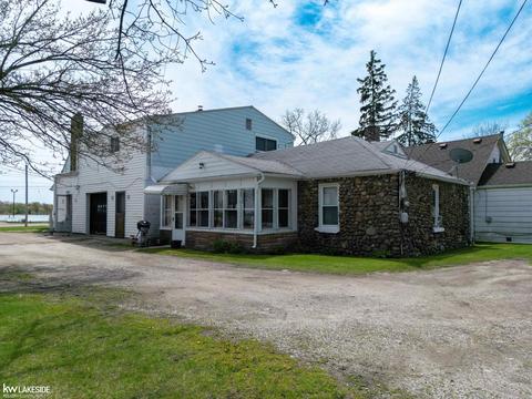 9740 N River Rd, Clay, MI 48001 photo 9