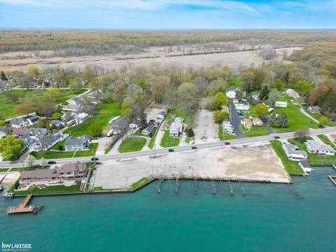 9740 N River Rd, Clay, MI 48001 photo 15