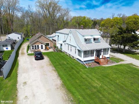 9740 N River Rd, Clay, MI 48001 photo 5