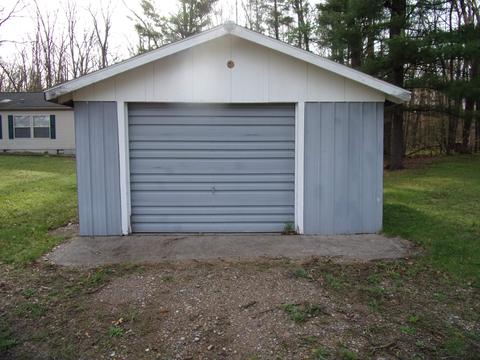 4152 Lone Pne, Harrison, MI 48625 photo 7