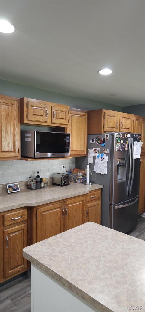 1086 Westfield Dr, Jackson, MI 49203 photo 21