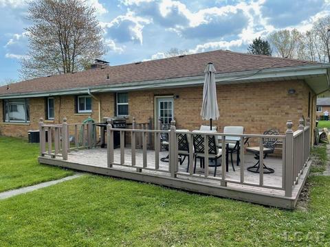 1086 Westfield Dr, Jackson, MI 49203 photo 12