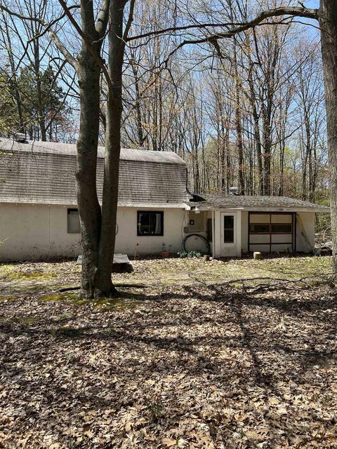429 N Dodge Lake Ave, Harrison, MI 48625