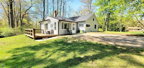 8815 Marsh, Clay, MI 48001 photo 11