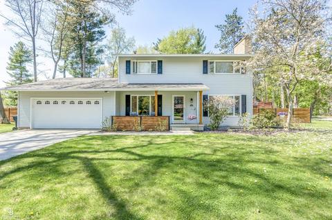 5307 Russell St, Midland, MI 48640