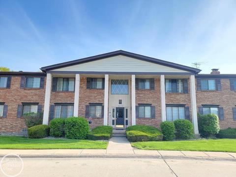 19603 Ridgemont #2, Saint Clair Shores, MI 48080