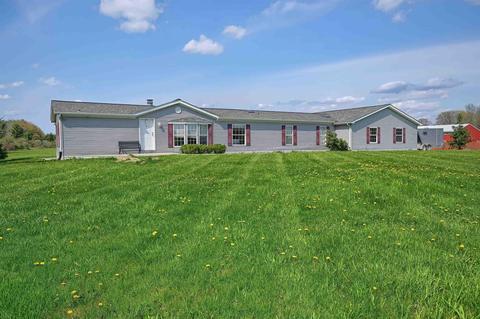 6546 Briggeman Rd, Saint Clair, MI 48079 photo 2
