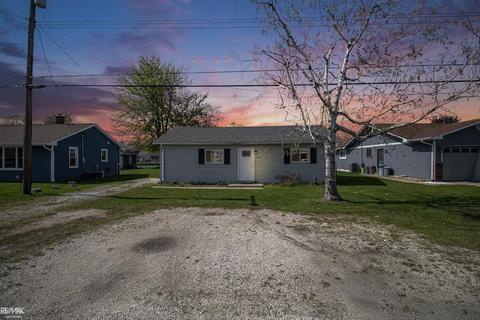 7276 Audubon St, Clay, MI 48001
