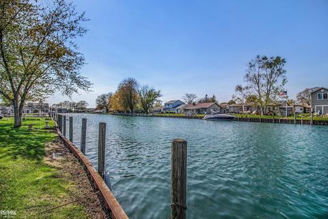 7276 Audubon St, Clay, MI 48001 photo 15