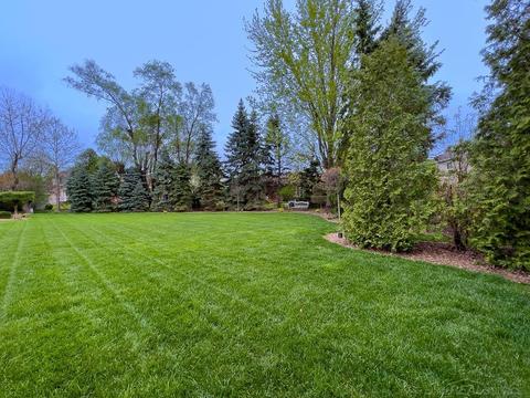 2550 Ormsby Dr, Sterling Heights, MI 48310 photo 29