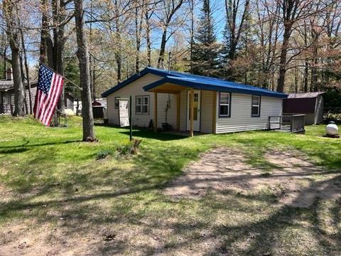 5340 Deerwood, Harrison, MI 48625