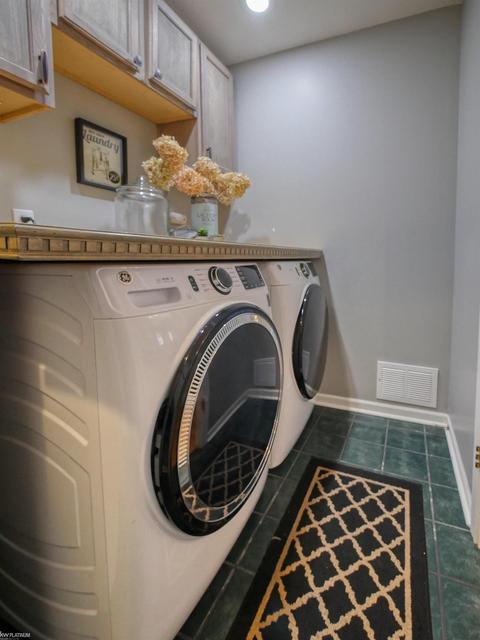 705 Clinton Ave, Saint Clair, MI 48079 photo 19