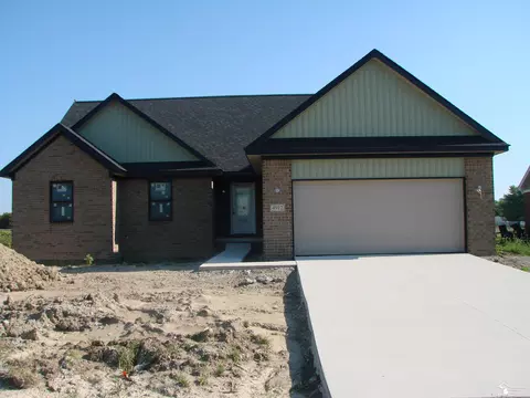 4912 Skylark, Monroe, MI 48161