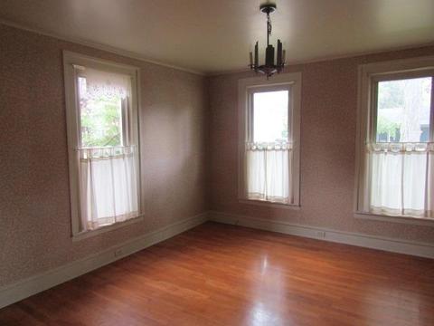 609 N Pne, Owosso, MI 48867 photo 10