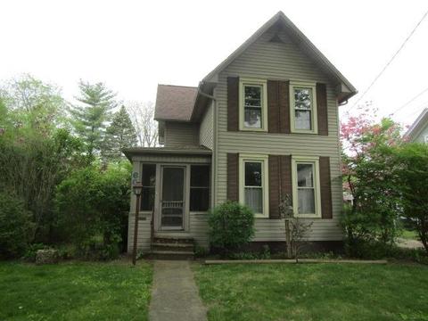 609 N Pne, Owosso, MI 48867 photo 1