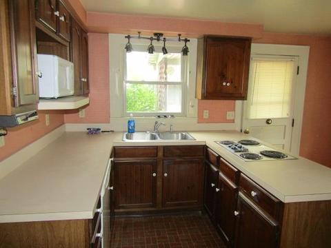 609 N Pne, Owosso, MI 48867 photo 4