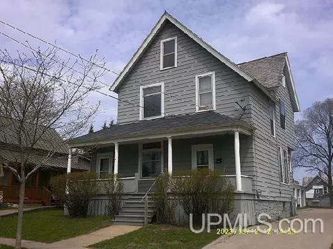 220 W Arch, Marquette, MI 49855