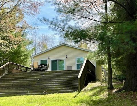 987 Lakeshore, Gladwin, MI 48624 photo 3