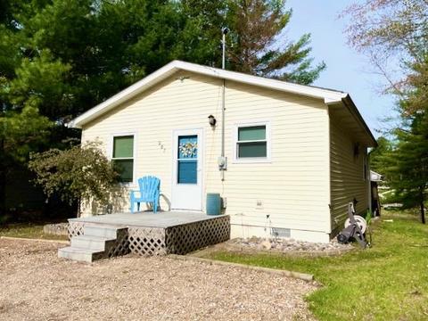 987 Lakeshore, Gladwin, MI 48624 photo 43