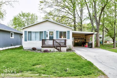 375 North, Algonac, MI 48001 photo 2