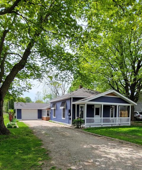307 W Second, Clare, MI 48617
