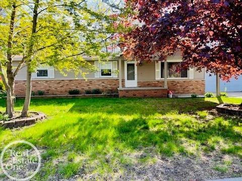 2934 15th, Port Huron, MI 48060