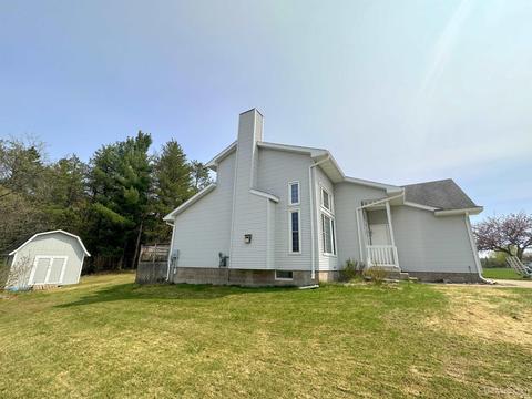 405 Peterson, Ishpeming, MI 49849 photo 3