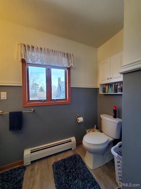 319 E Broad St, L'anse, MI 49946 photo 32