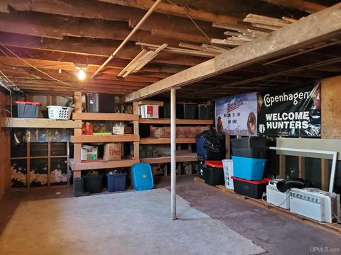 319 E Broad St, L'anse, MI 49946 photo 36