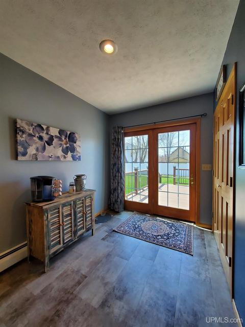 319 E Broad St, L'anse, MI 49946 photo 8