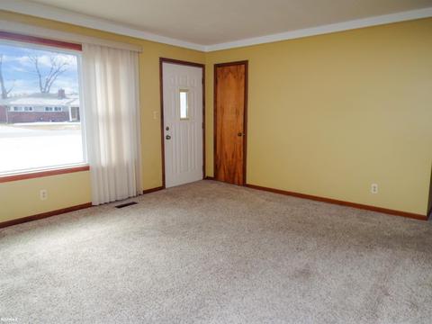 23405 Harrellson, Macomb, MI 48042 photo 11