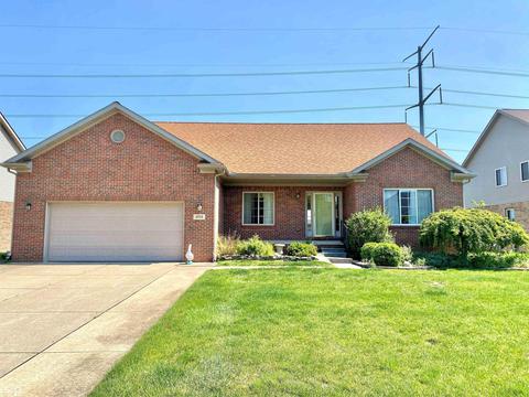 4988 Tanager, Monroe, MI 48161
