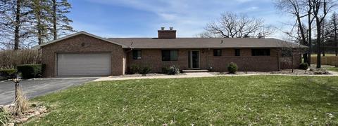 6472 Lombardy Dr, Chelsea, MI 48118