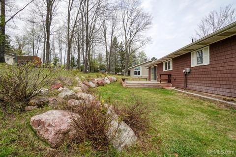 919 E St, Iron Mountain, MI 49801 photo 37